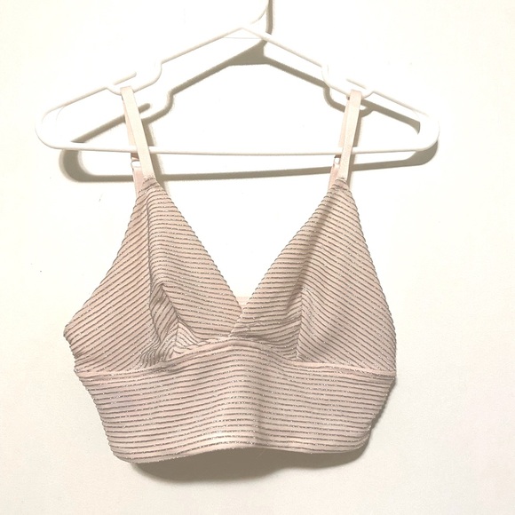 BRAND NEW Victoria’s Secret Bralette(never worn) - Picture 1 of 5